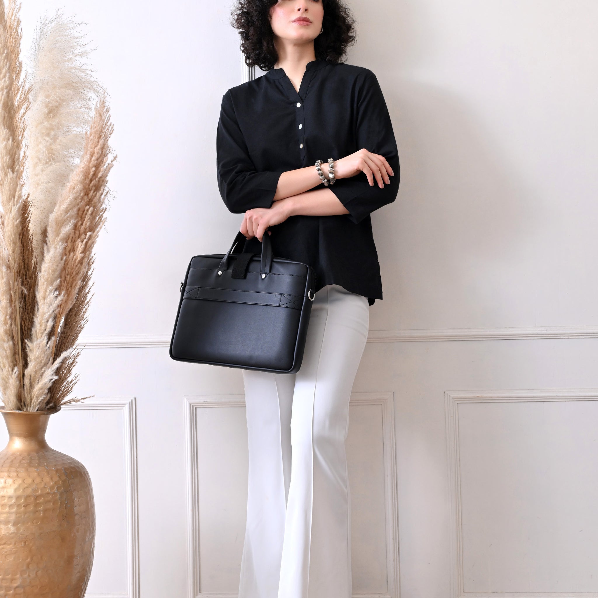 Black Airy Solid Linen Comfortable Short Kurta